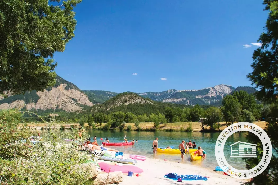Camping Chatillon En Diois Mobil Home Chatillon En Diois Maeva Com