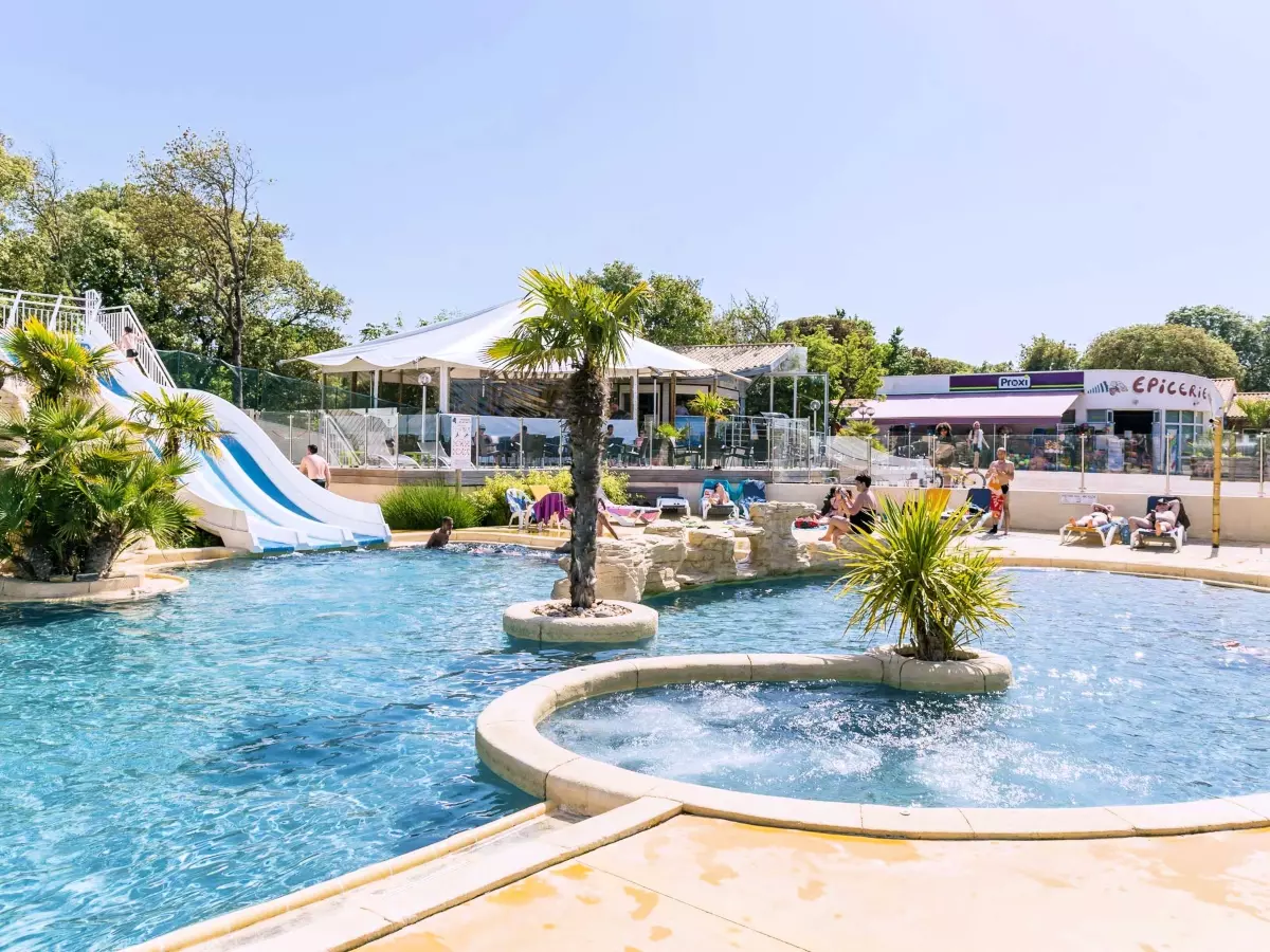 Camping La Palmyre Les Mathes Mobil Home La Palmyre Les Mathes Maeva Com